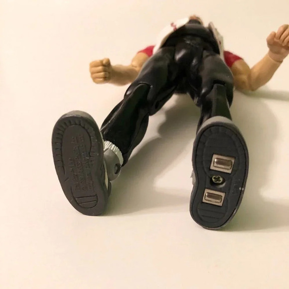 1999 Mick Foley Jakks Pacific Titan Tron Live WWE  Wrestling Figure Garbage Can - Picture 8 of 12